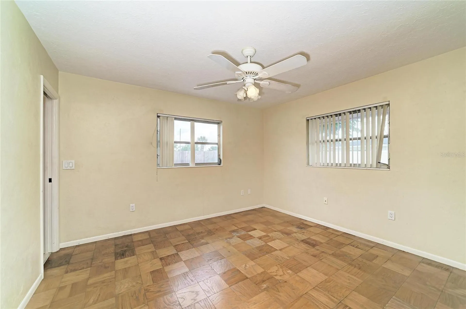 2615 Sheridan Drive Sarasota FL 34239