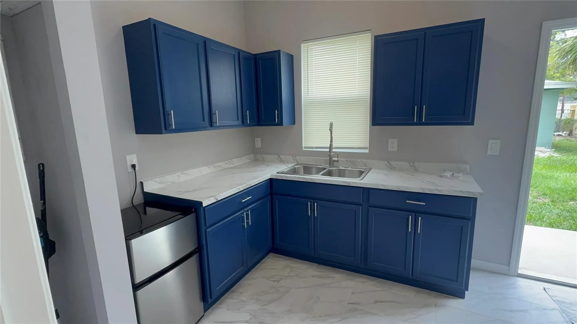 8623 N Willow Avenue Tampa FL 33604