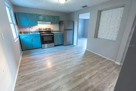 8623 N Willow Avenue Tampa FL 33604