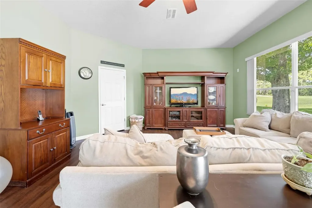 Spring Hill FL 34609