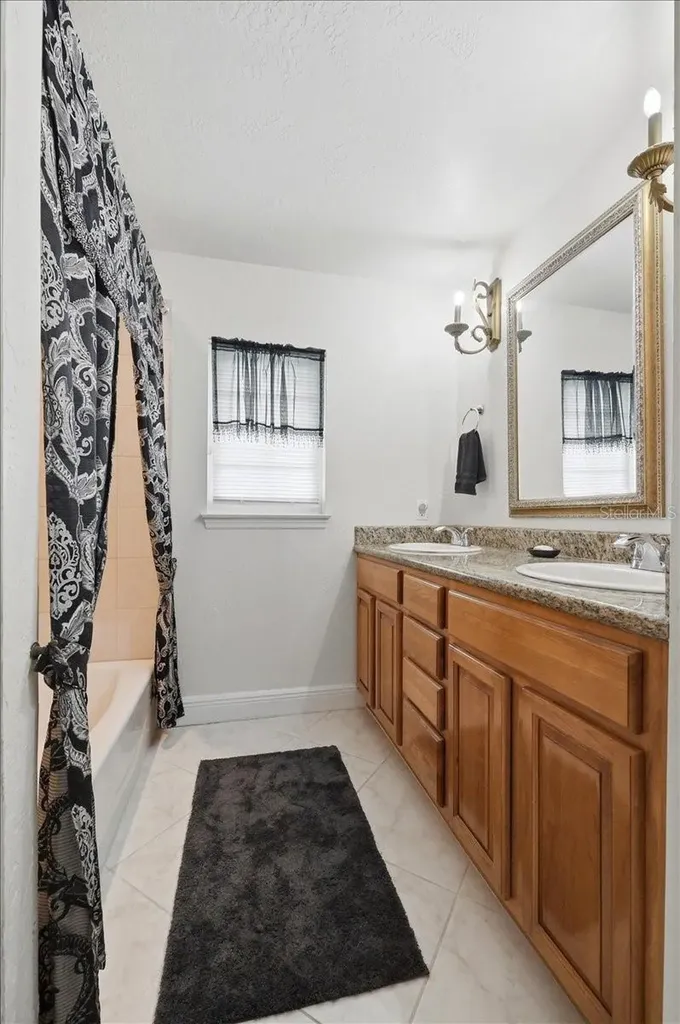 866 Saint Anne Shrine Road Lake Wales FL 33898