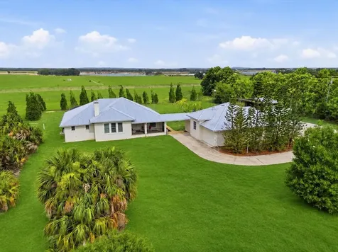 866 Saint Anne Shrine Road Lake Wales FL 33898