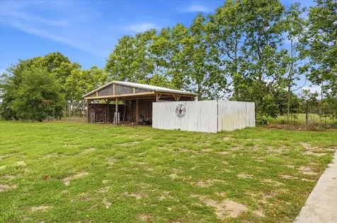 866 Saint Anne Shrine Road Lake Wales FL 33898