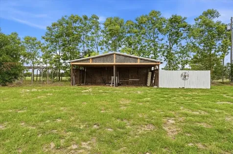 866 Saint Anne Shrine Road Lake Wales FL 33898