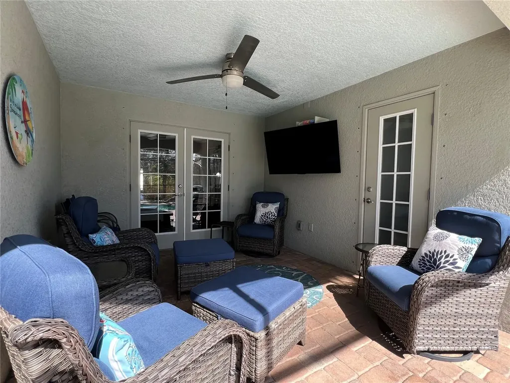10052 Winding River Road Punta Gorda FL 33950