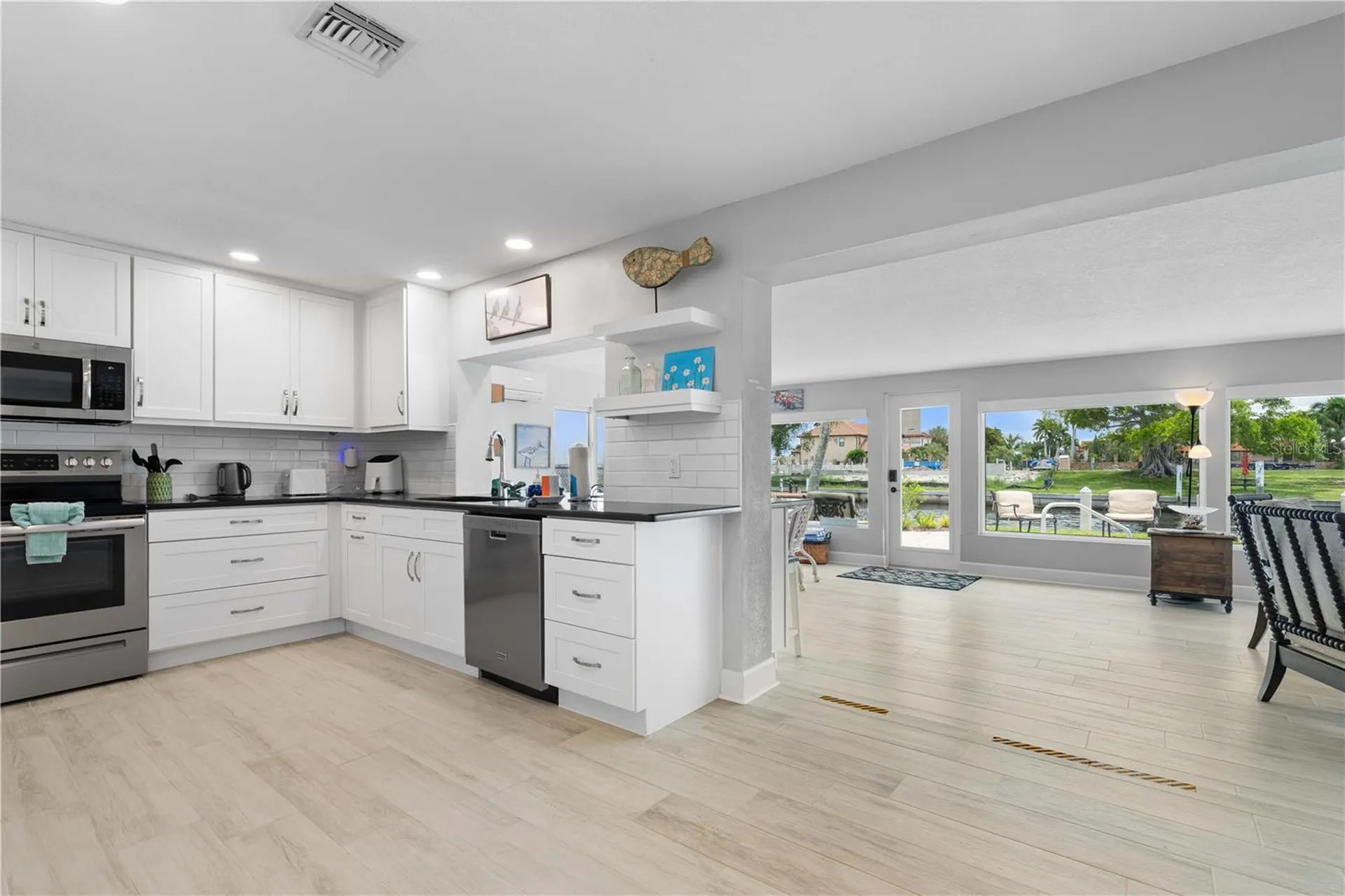 2211 Palm Tree Drive Punta Gorda FL 33950