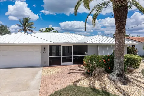 2211 Palm Tree Drive Punta Gorda FL 33950
