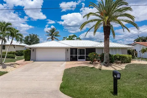 2211 Palm Tree Drive Punta Gorda FL 33950