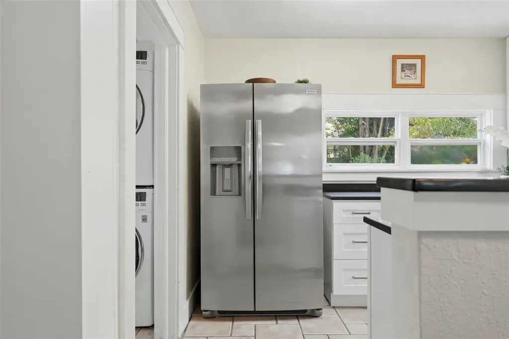 608 Kirkwood Terrace N St Petersburg FL 33701