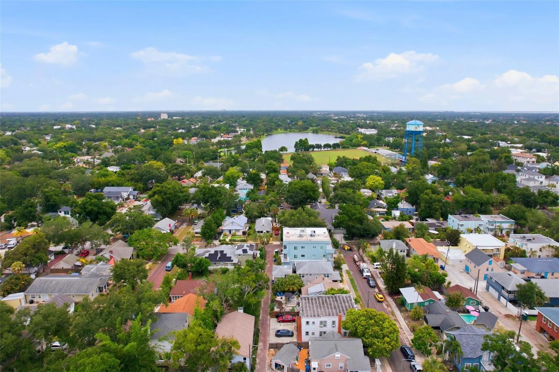 608 Kirkwood Terrace N St Petersburg FL 33701
