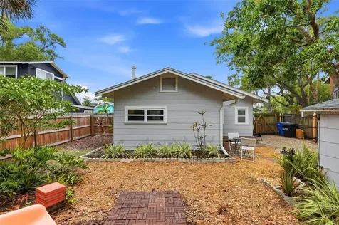 608 Kirkwood Terrace N St Petersburg FL 33701