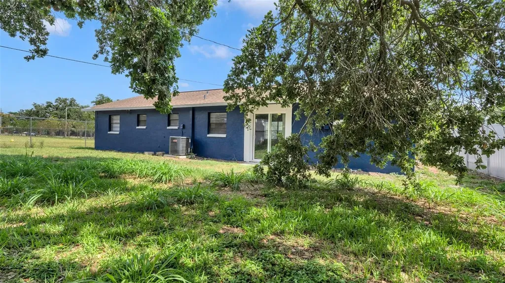 2551 26th Avenue S St Petersburg FL 33712