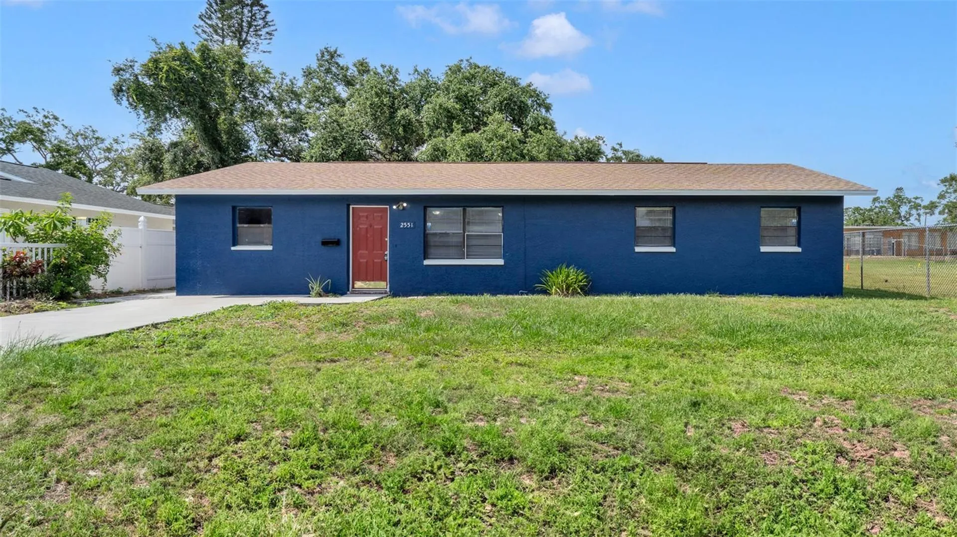 2551 26th Avenue S St Petersburg FL 33712