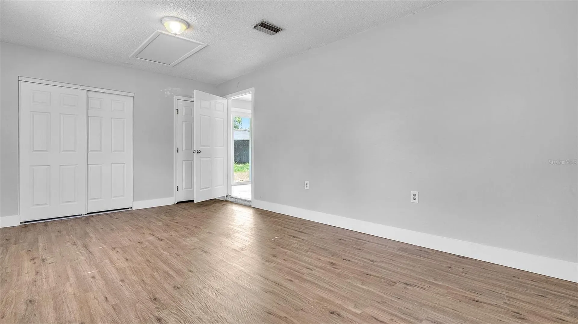 2551 26th Avenue S St Petersburg FL 33712