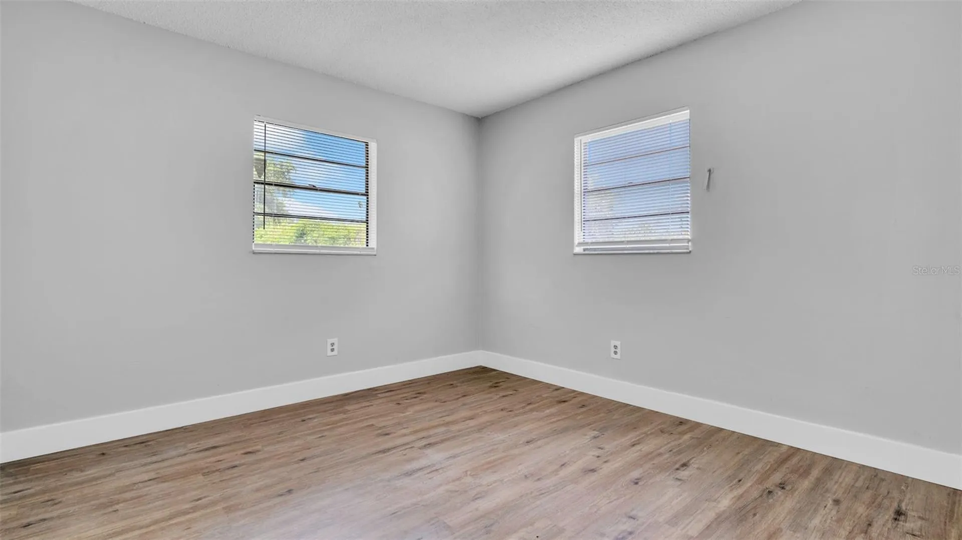 2551 26th Avenue S St Petersburg FL 33712