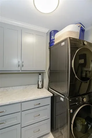 209 Los Prados Drive Safety Harbor FL 34695