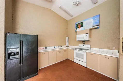 209 Los Prados Drive Safety Harbor FL 34695