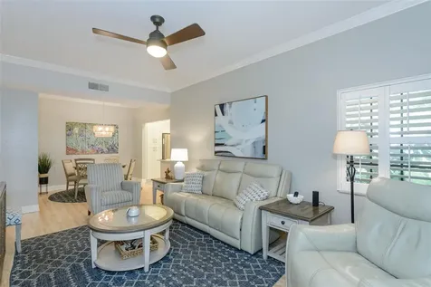 209 Los Prados Drive Safety Harbor FL 34695