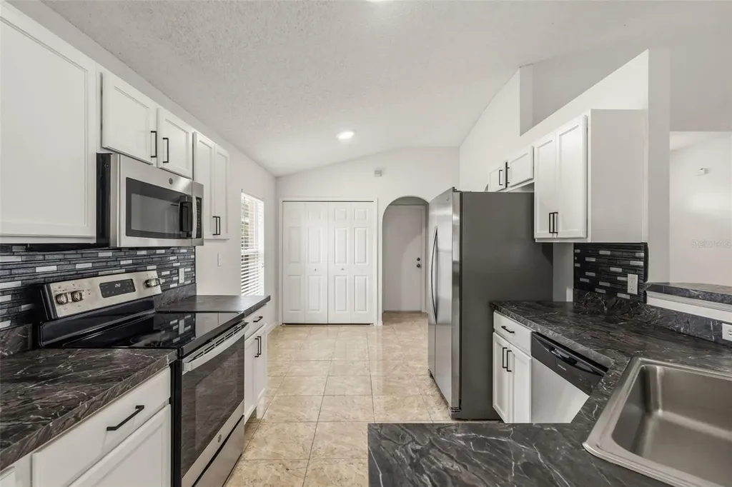 16918 Corner Hill Court Orlando FL 32820