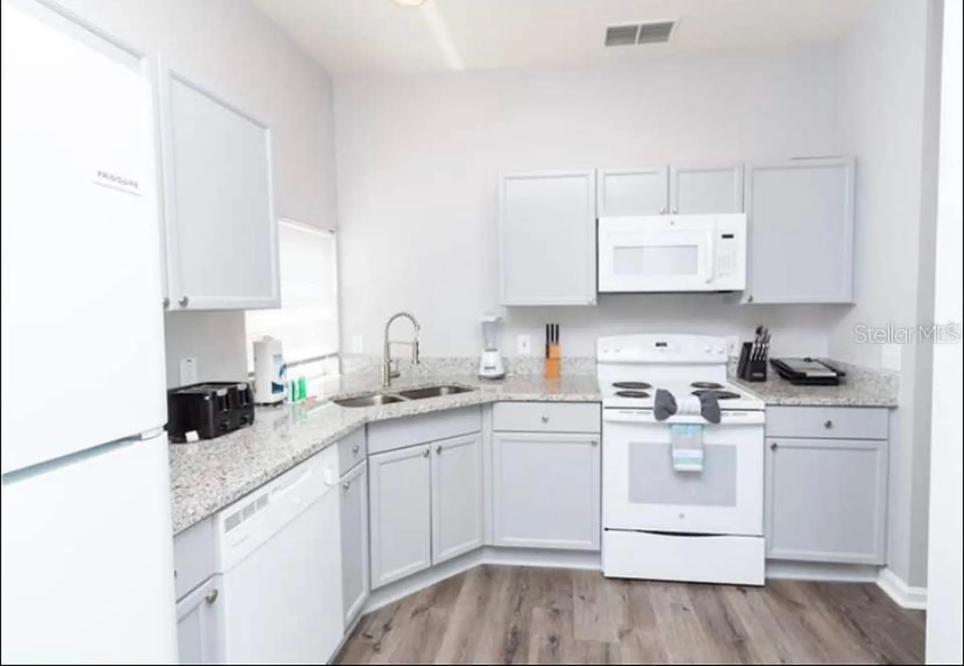 8121 Fan Palm Way Kissimmee FL 34747