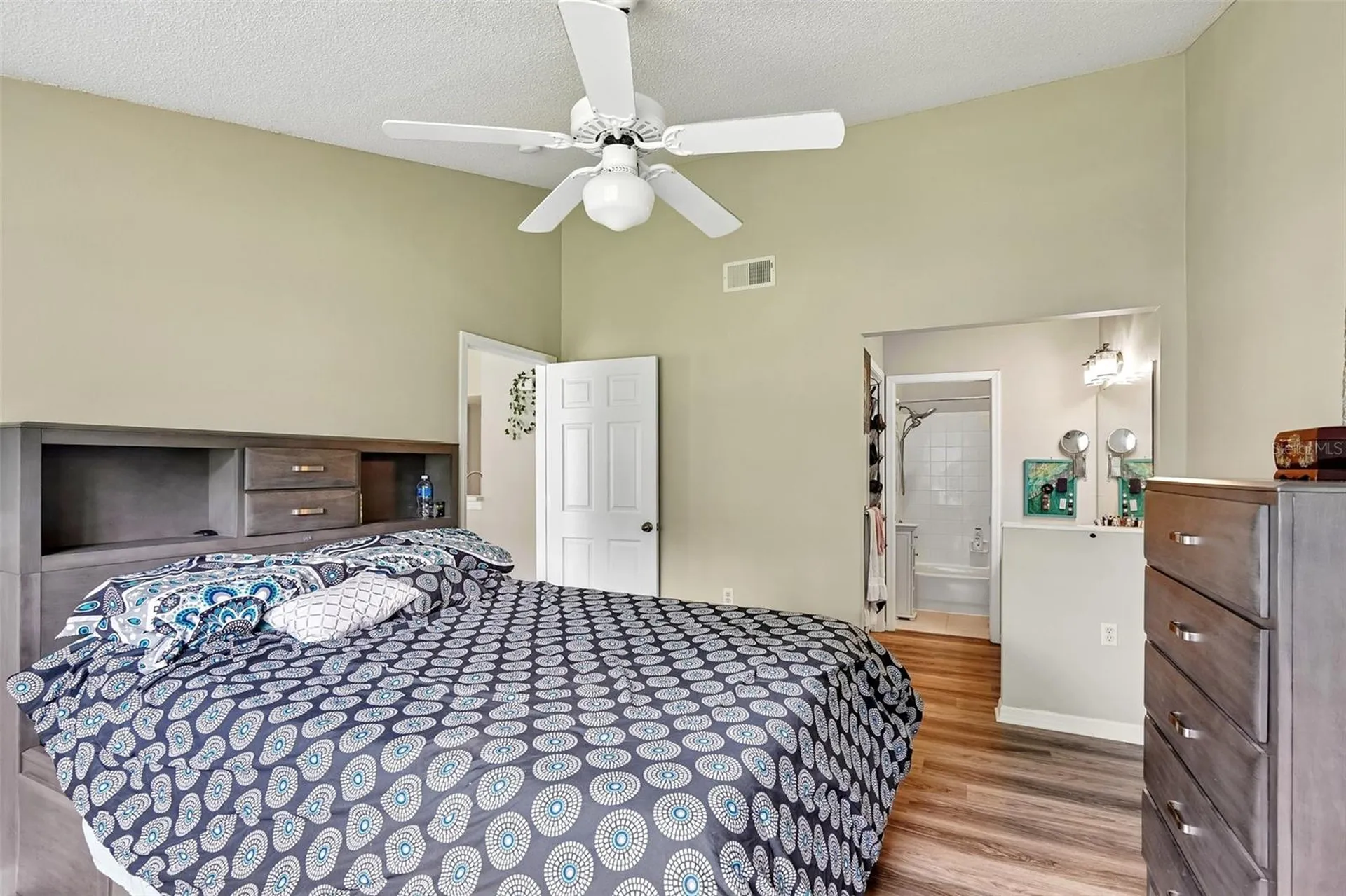 10000 SW 52nd Avenue Gainesville FL 32608