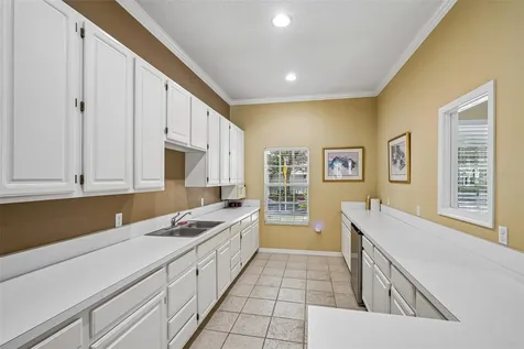 10000 SW 52nd Avenue Gainesville FL 32608