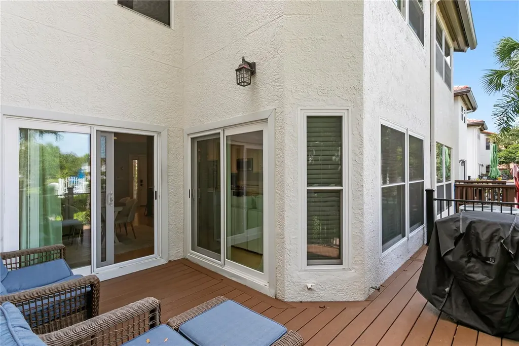 1114 Shipwatch Circle Tampa FL 33602