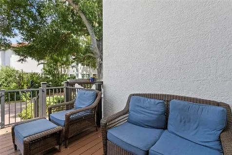 1114 Shipwatch Circle Tampa FL 33602