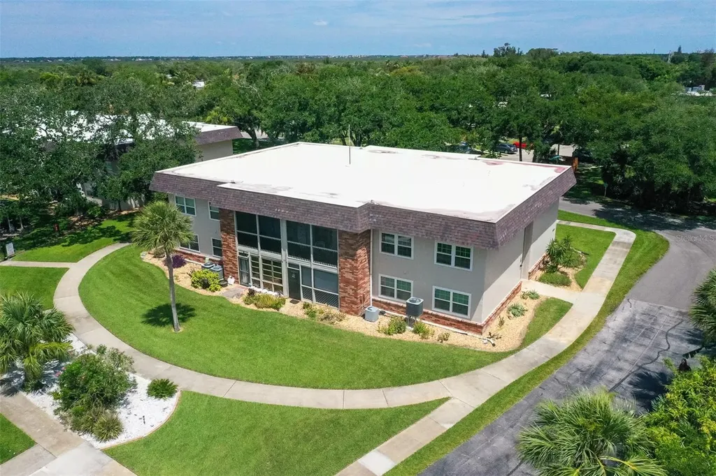 3800 Saxon Drive New Smyrna Beach FL 32169