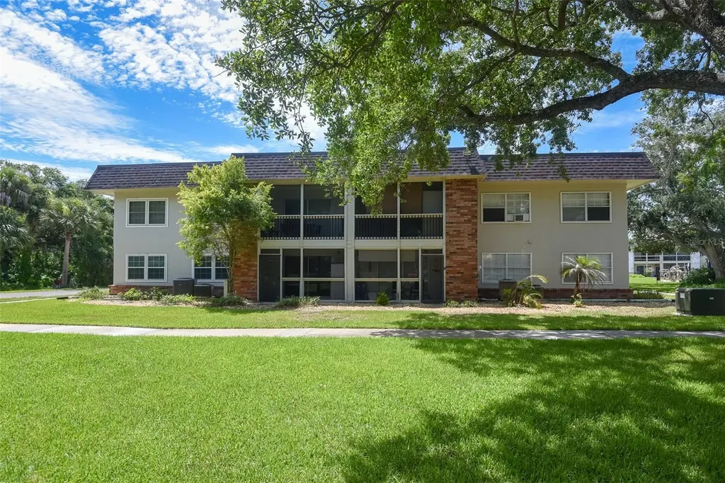 3800 Saxon Drive New Smyrna Beach FL 32169