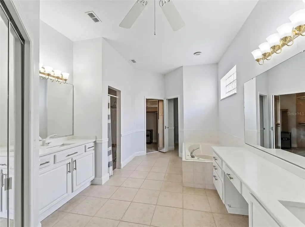 10513 Holly Crest Drive Orlando FL 32836