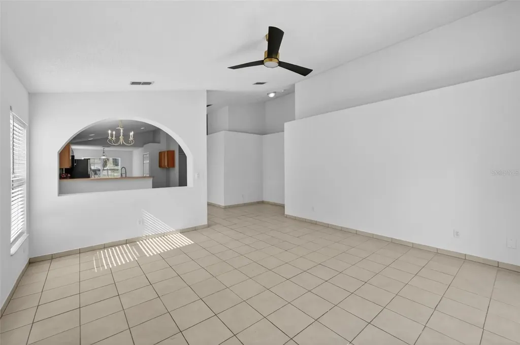 2041 Newtown Road Groveland FL 34736