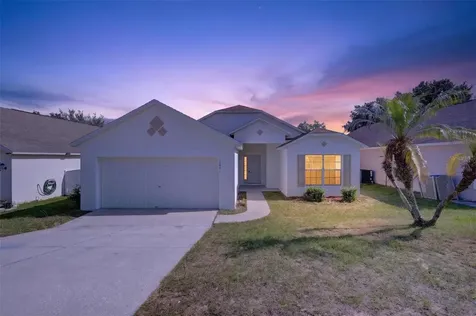 2041 Newtown Road Groveland FL 34736