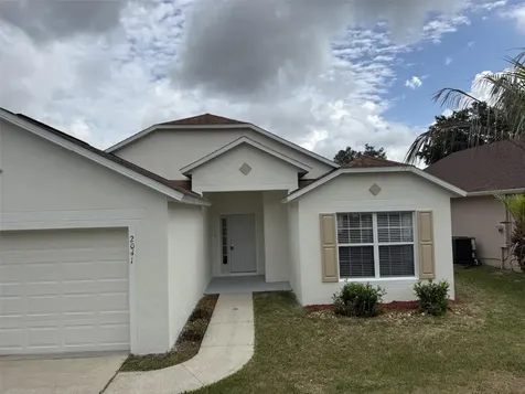 2041 Newtown Road Groveland FL 34736