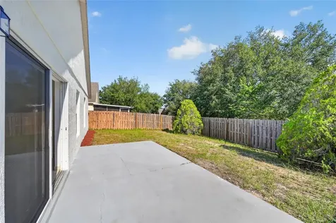 2041 Newtown Road Groveland FL 34736