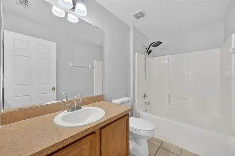 2041 Newtown Road Groveland FL 34736