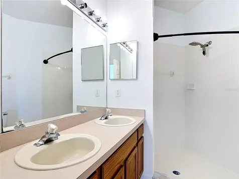 16706 Hidden Spring Drive Clermont FL 34714