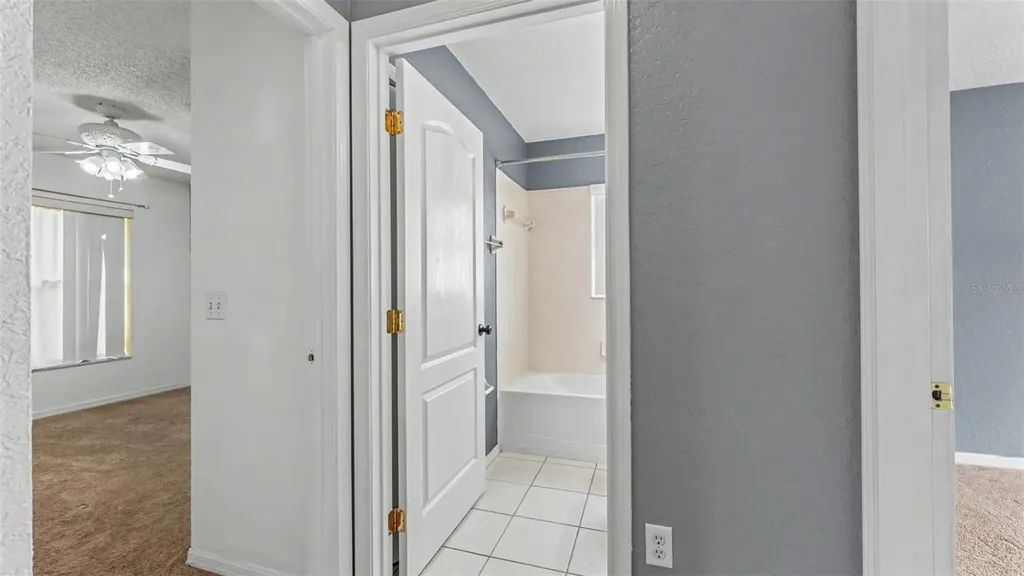 8202 Westmont Terrace Drive Lakeland FL 33810