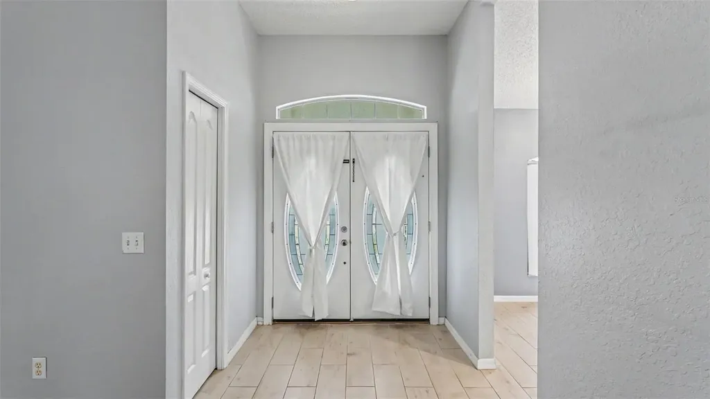 8202 Westmont Terrace Drive Lakeland FL 33810