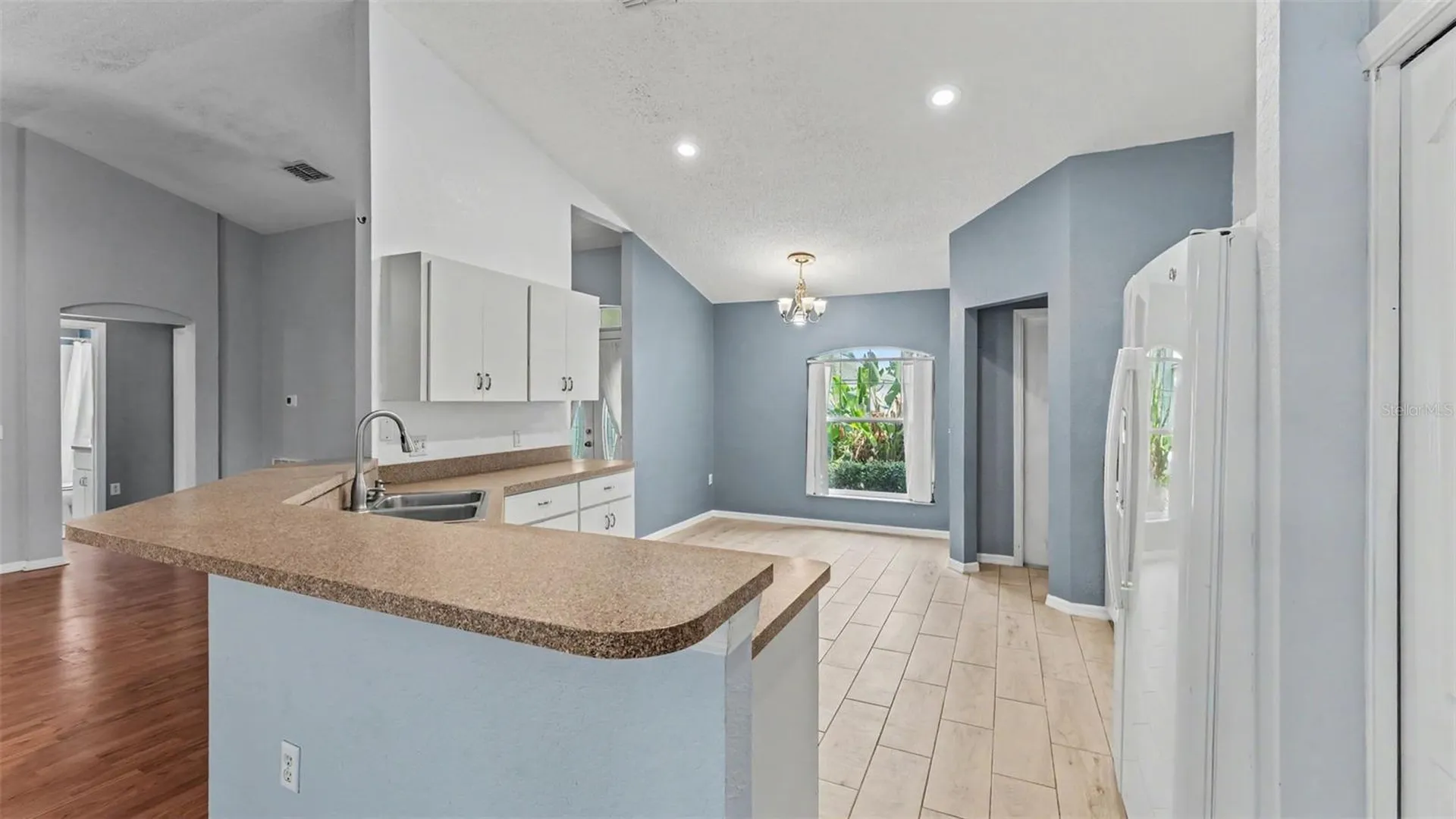 8202 Westmont Terrace Drive Lakeland FL 33810