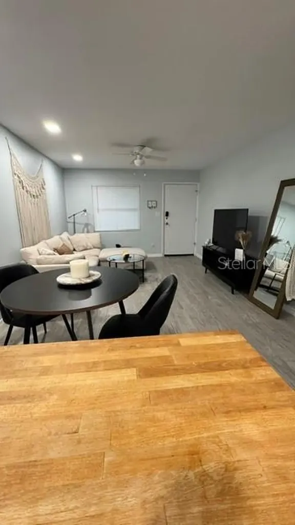 2808 W Azeele Tampa FL 33609