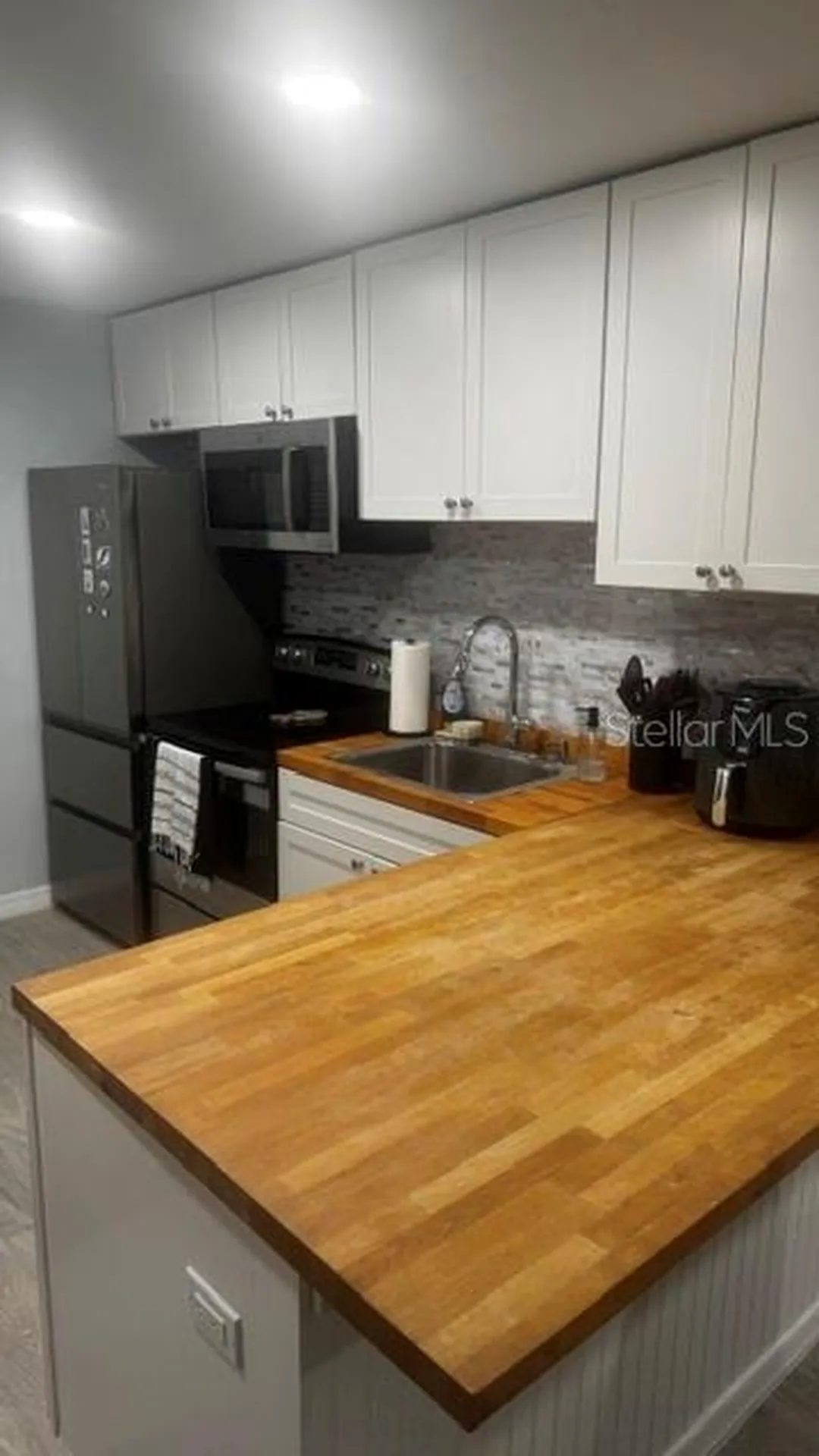 2808 W Azeele Tampa FL 33609