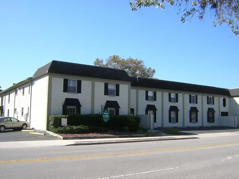 2808 W Azeele Tampa FL 33609