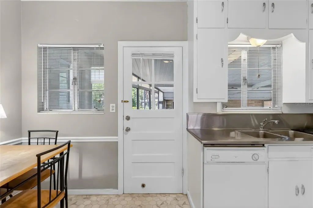 103 11th Street SE Winter Haven FL 33880