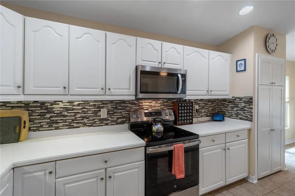 306 Barrington Court Spring Hill FL 34609