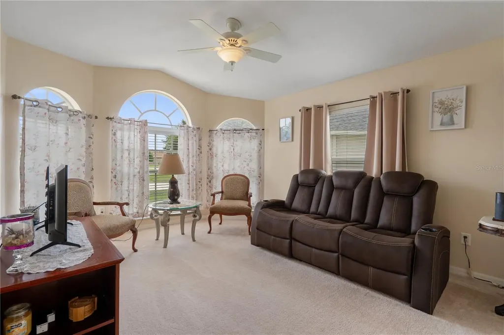 306 Barrington Court Spring Hill FL 34609