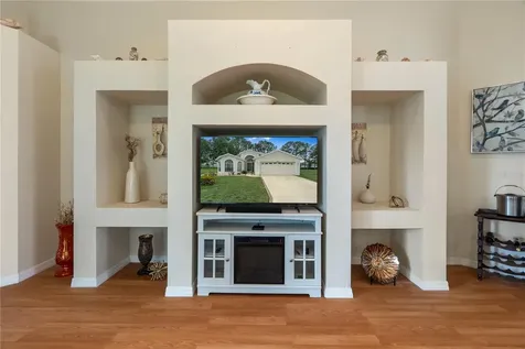 306 Barrington Court Spring Hill FL 34609