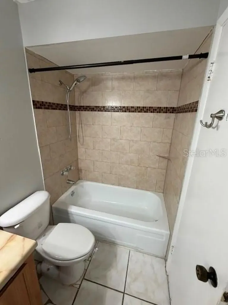 263 La Paz Drive Kissimmee FL 34743