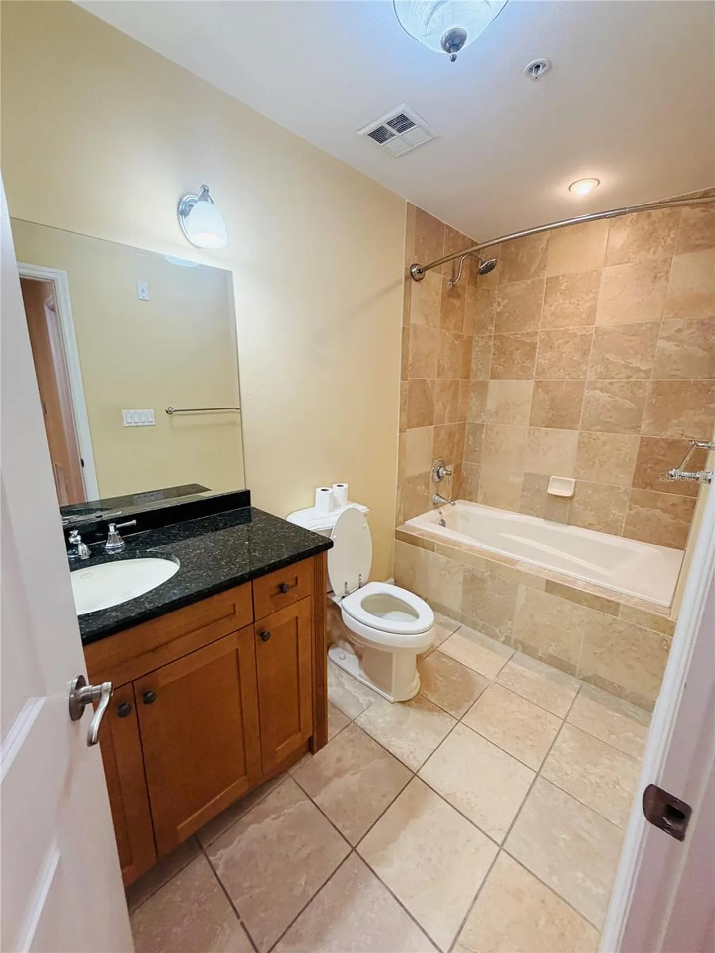 2305 Edgewater Drive Orlando FL 32804