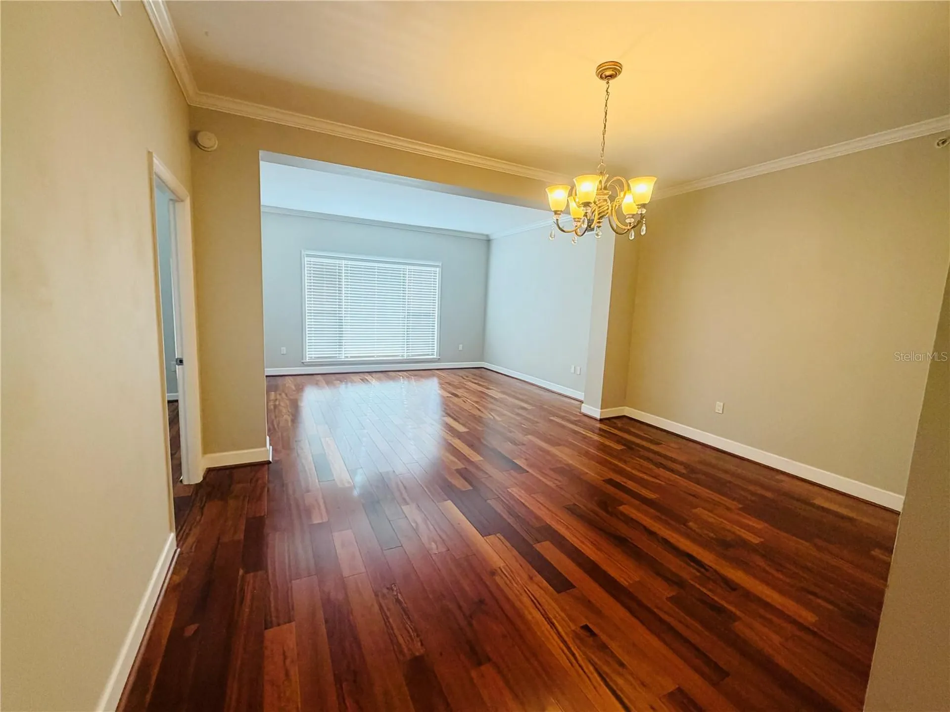 2305 Edgewater Drive Orlando FL 32804